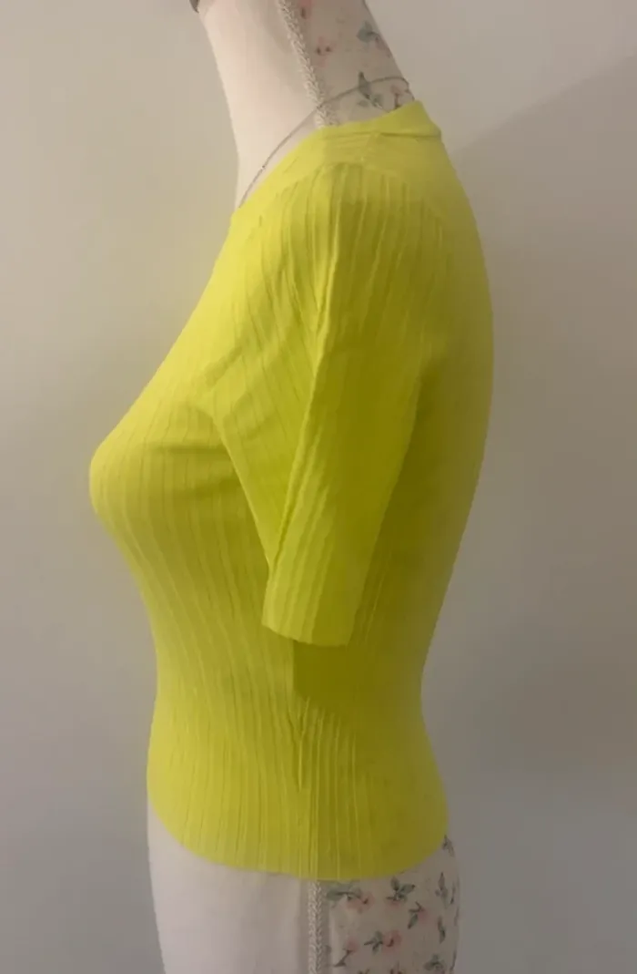 Haut côtelé fluo ZARA – Neuf avec étiquette - photo numéro 4