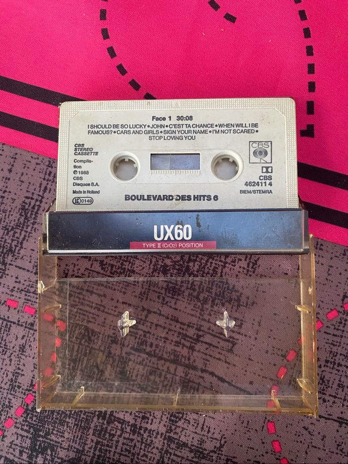 Cassette audio hit - photo numéro 2