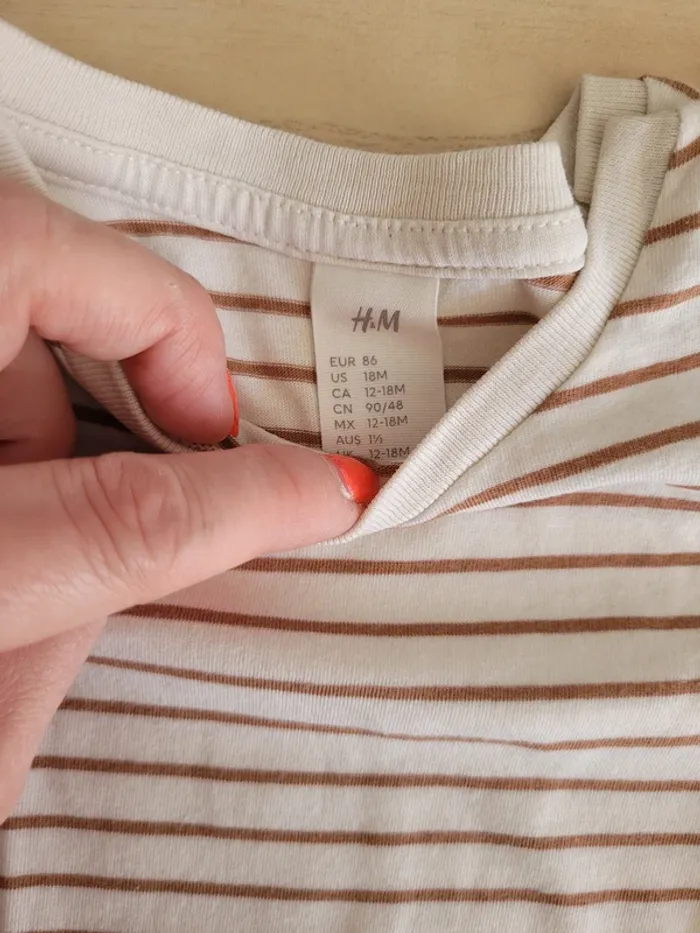 Tee-shirt H&M rayé - photo numéro 2