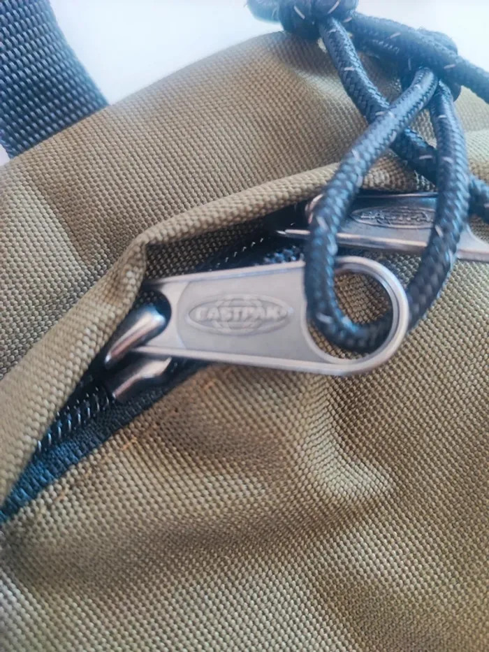 Sac à dos Eastpak - photo numéro 4
