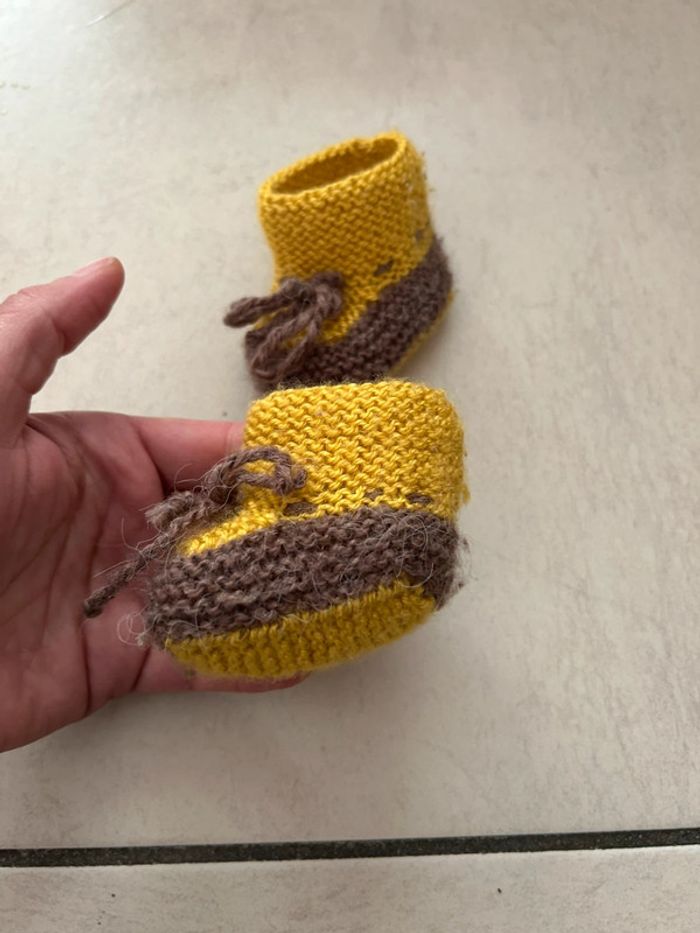 Chausson fait main taille naissance - photo numéro 2