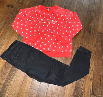 sweat okaidi et jeans H&M 7 ans