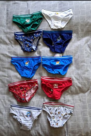 Lot 10 slips Primark, 2 3 ans