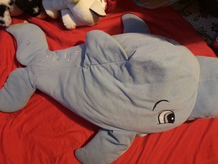 peluche dauphin