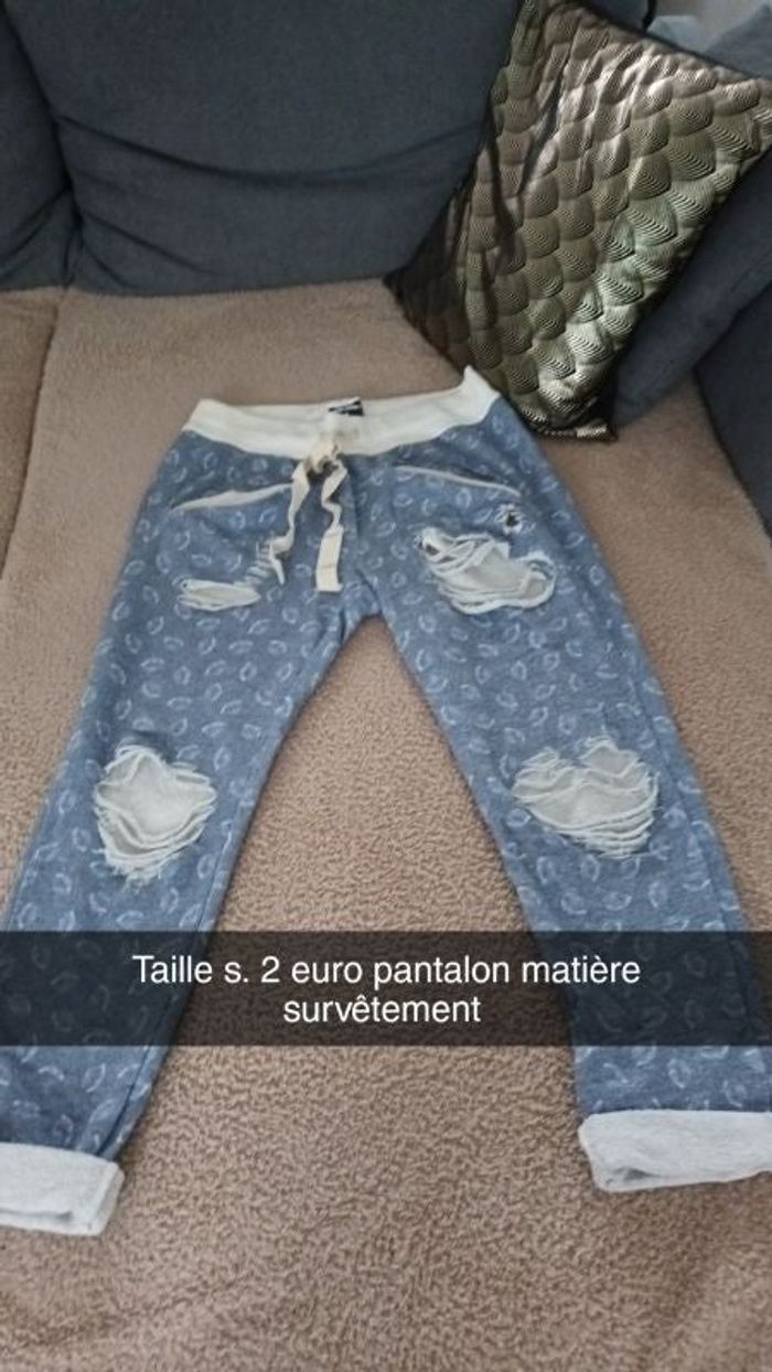 Pantalon matière survêtement
