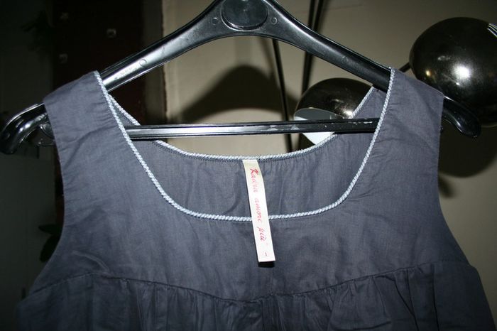 🌸Blouse sans manches liserél argenté Taille 36 "Kadra armor Pier" 🌸 - photo numéro 2