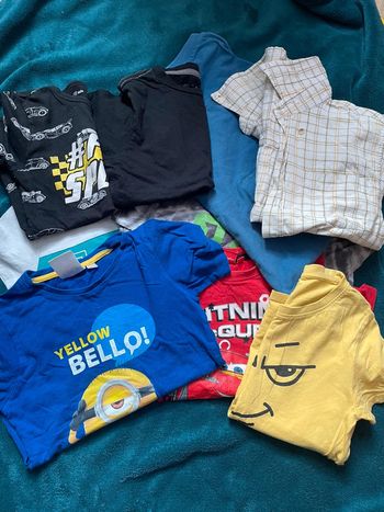 Lot 9 t shirt garçon 6 ans toutes marques