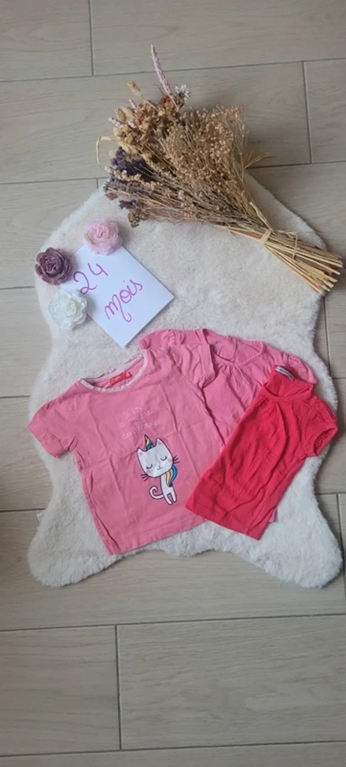 Lot de trois t-shirts