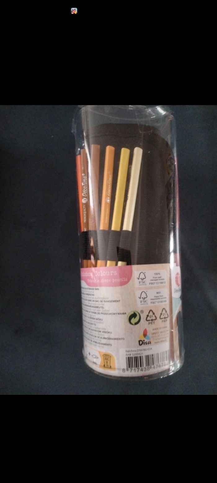 Crayon de couleur Neuf - photo numéro 2