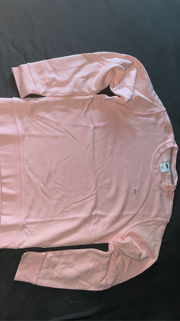 pull nike solo swoosh rose - photo numéro 3