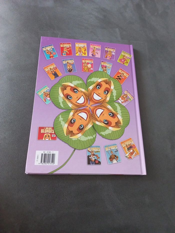 Bd les blondes tome 13 - photo numéro 2