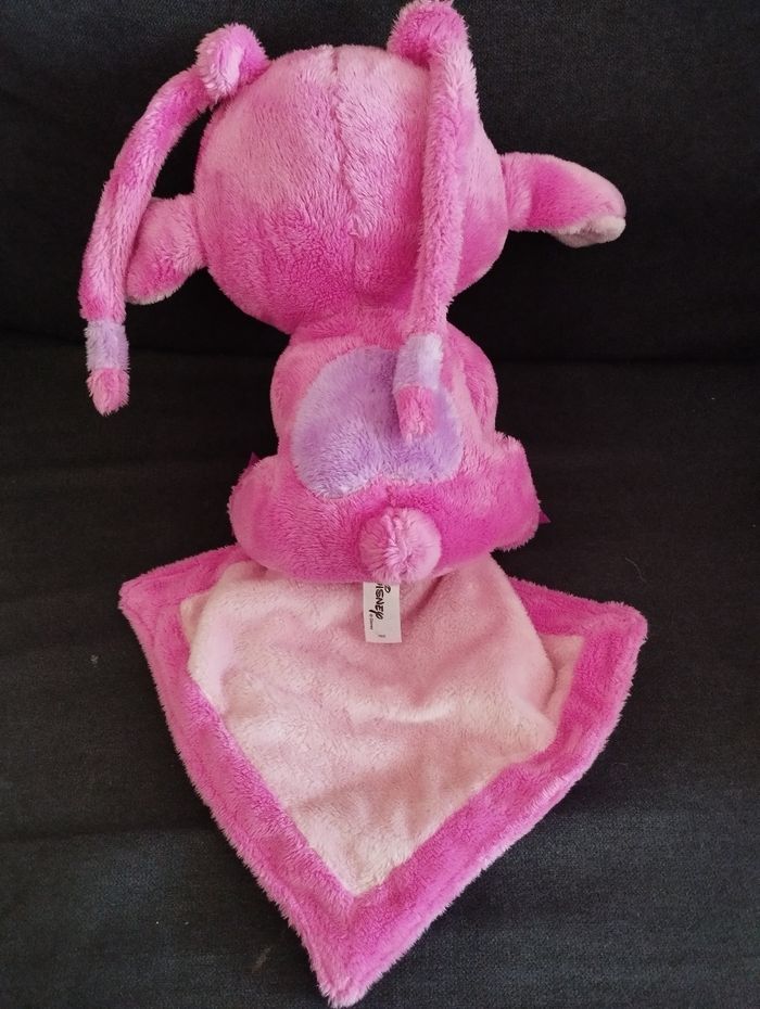 Doudou Stitch mouchoir rose - photo numéro 2