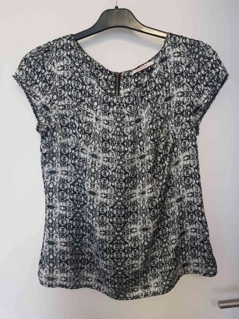 haut satiné taille 40 42