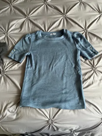 TEE shirt