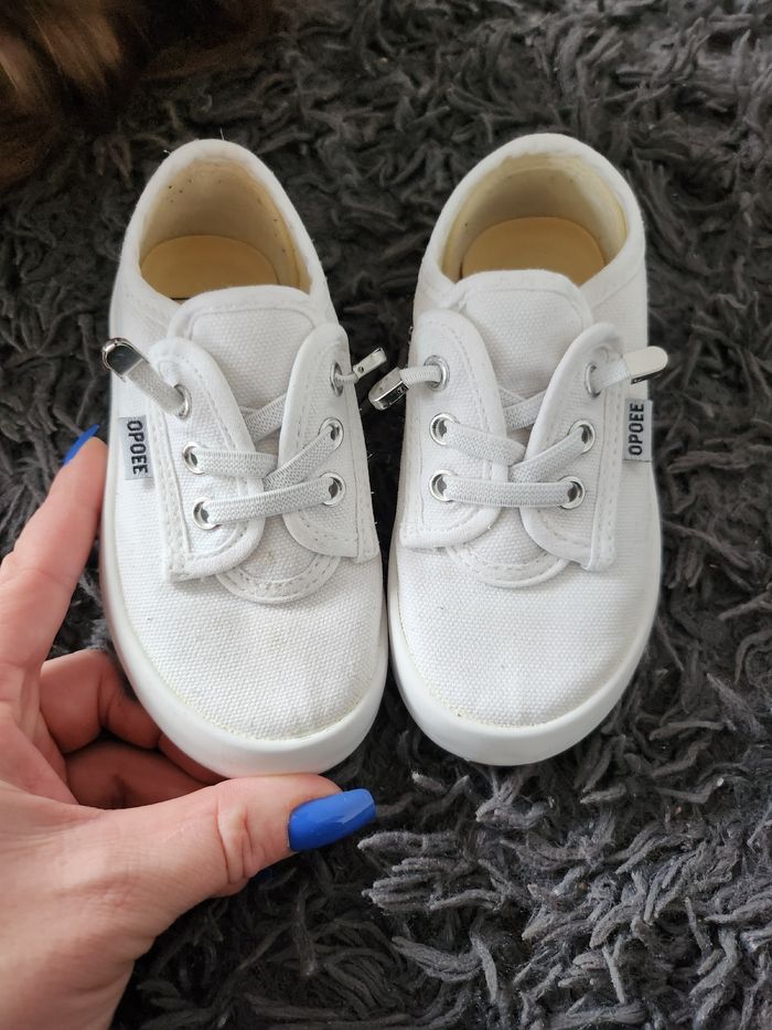 Chaussures garçon taille 23