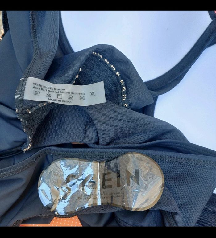 Superbe maillot de bains neuf - photo numéro 3