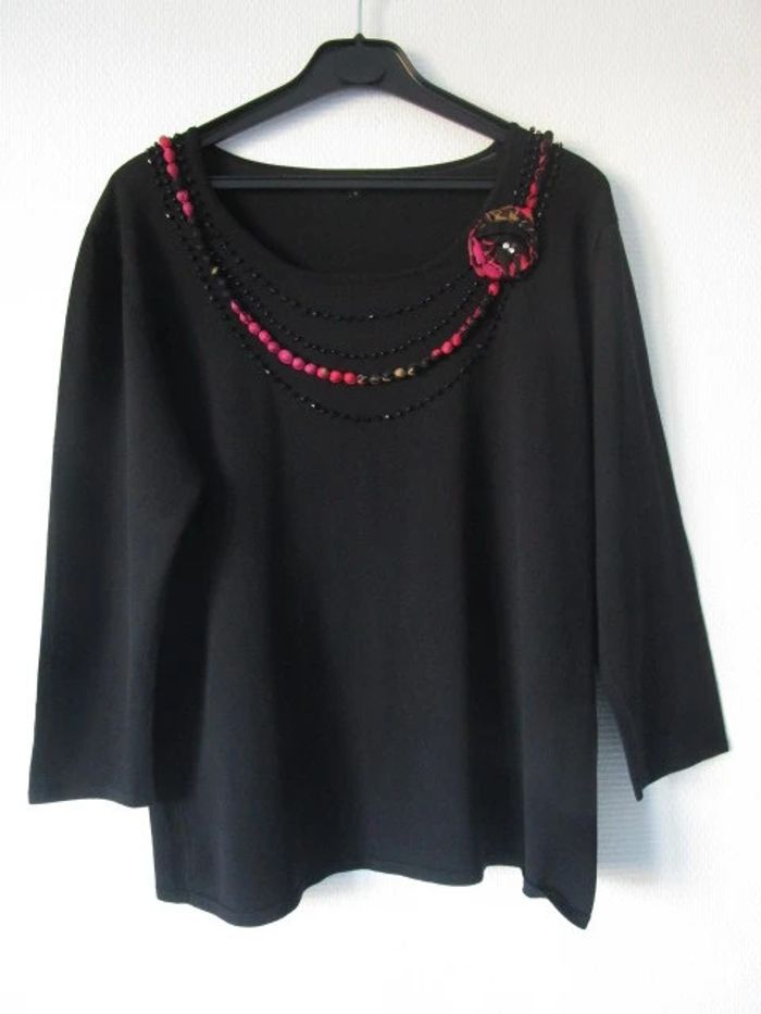 Pull noir Un Jour Ailleurs 44 TBE - photo numéro 7