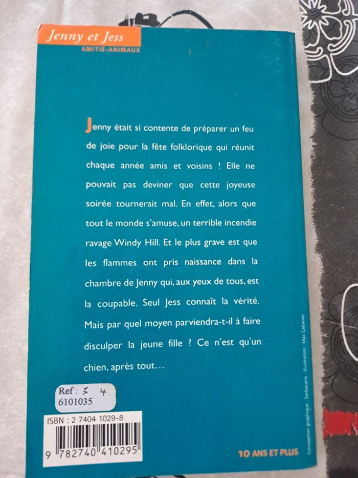 Livre Au Feu, Lucy Daniels - photo numéro 2