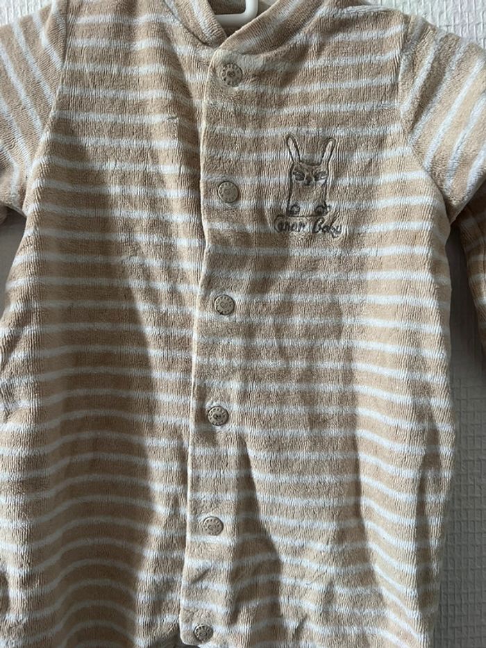 Pyjama croisée 3 mois bon état - photo numéro 4