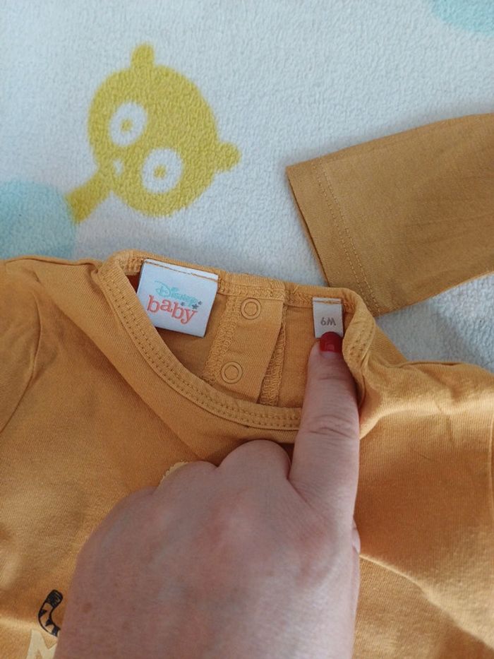 T-shirt 6 mois jaune moutarde Disney - photo numéro 3