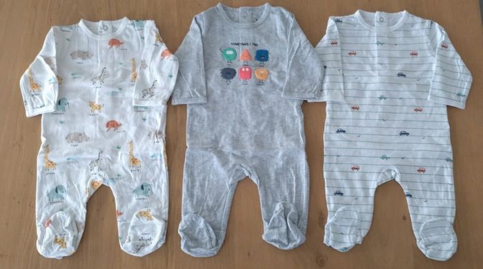 Lot 34 vêtements 3 mois