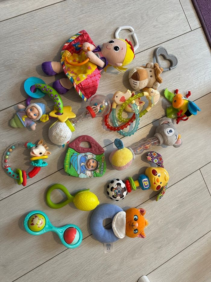 Lot de jouets - photo numéro 5