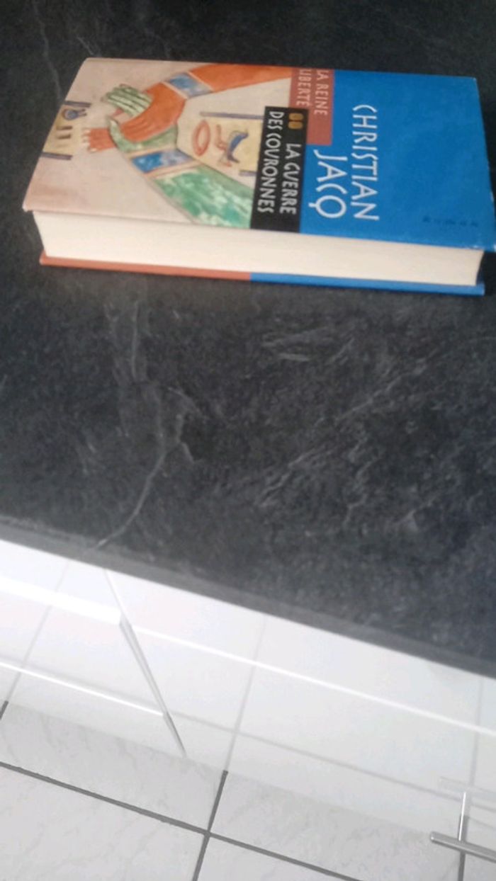 Livre de Christian Jacq - photo numéro 3