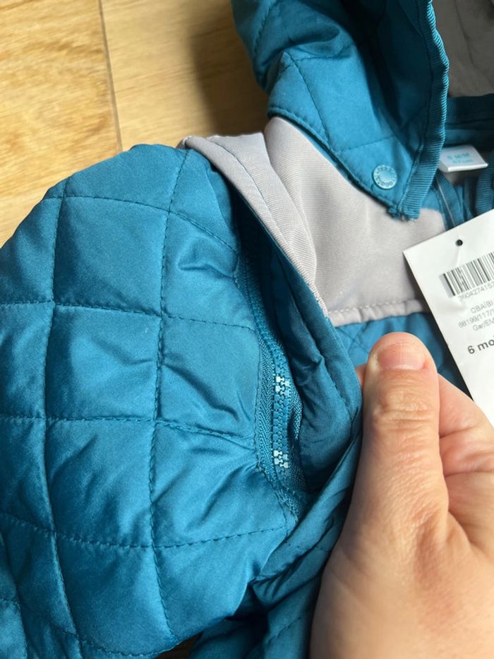 Manteau neuf avec étiquette obaibi bleu canard 6 mois - photo numéro 3