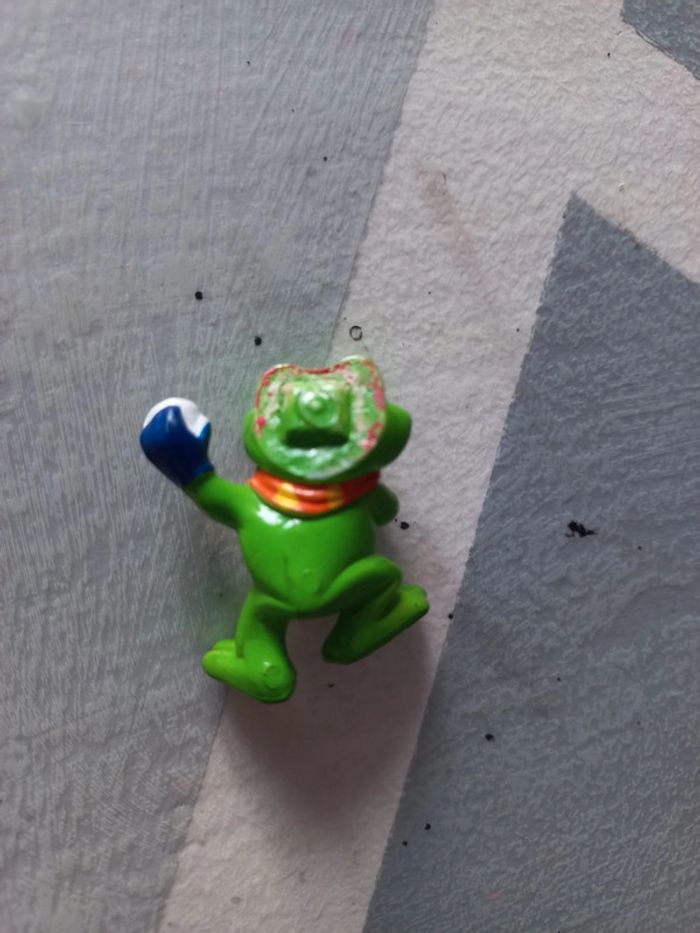 Lot de 6 grenouilles kinder surprise vintage - photo numéro 3