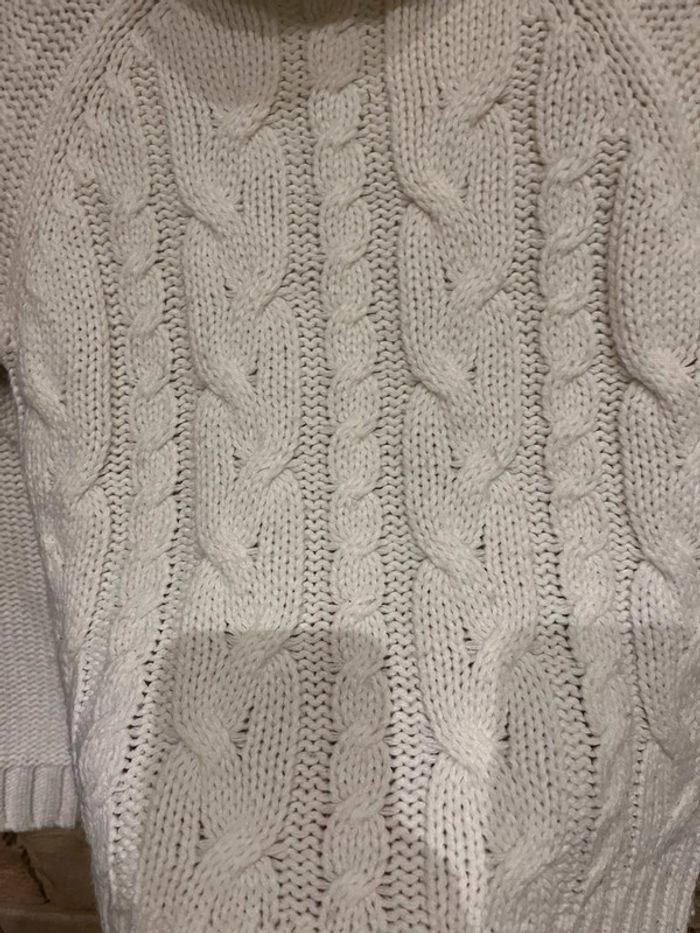 Joli pull blanc col roulé 8-9 ans - photo numéro 3