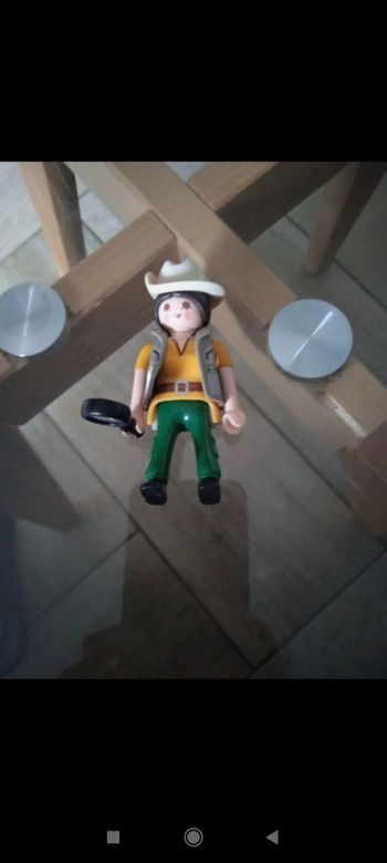 Playmobil exploratrice