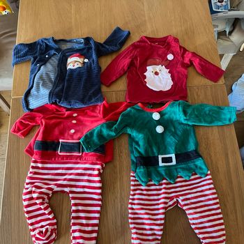 Lot vêtements Noël