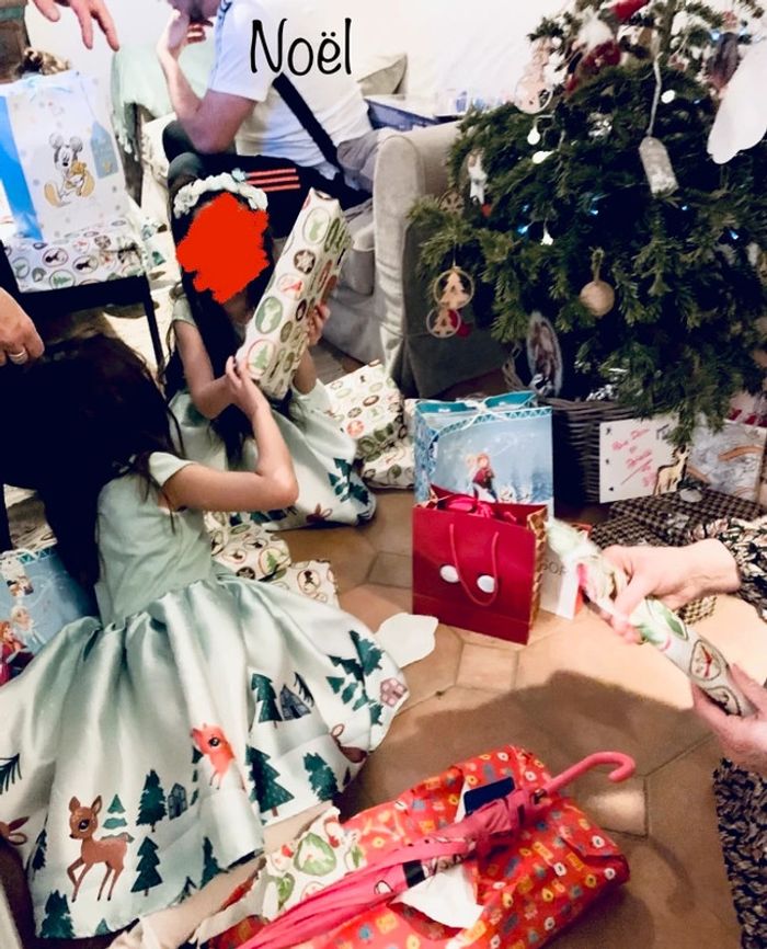 Magnifique Robe de noël 🎄 Neuve avec étiquette 😍 - photo numéro 10