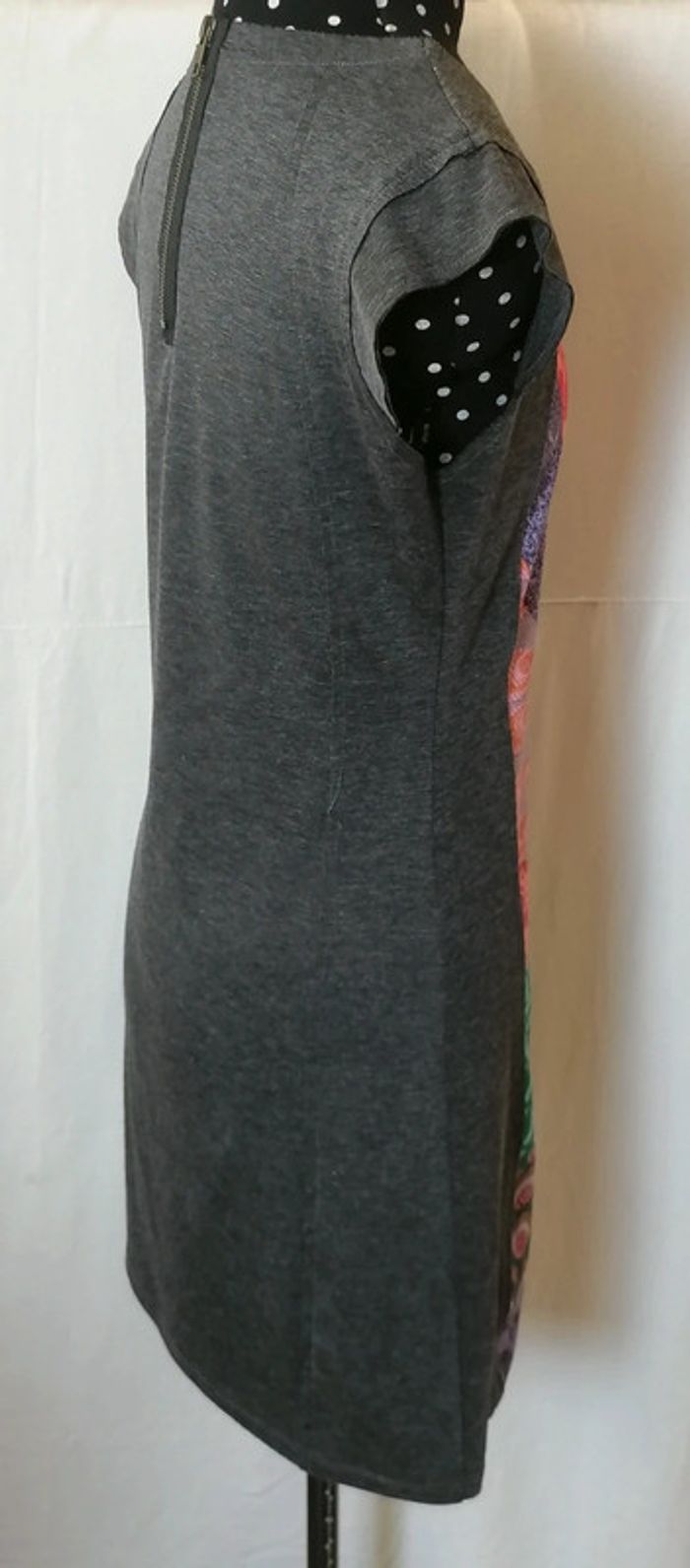 Robe courte gris multicolore taille M Desigual - photo numéro 5