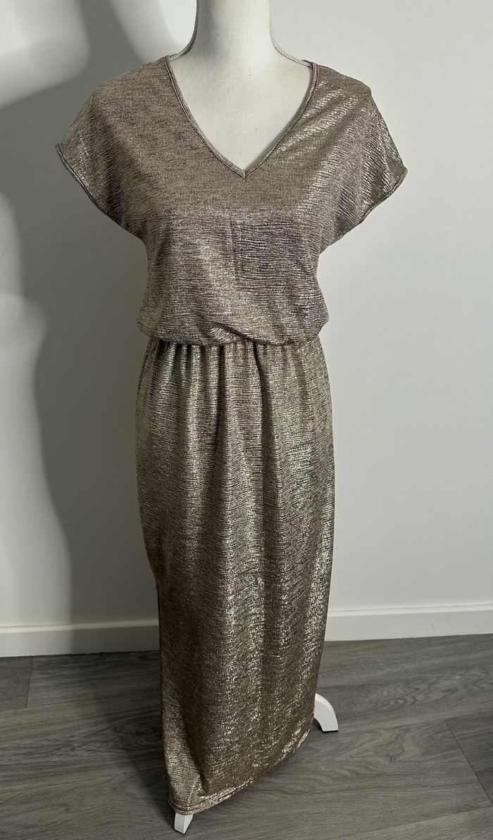 Robe longue dorée et argentée Trois Ka T38 M