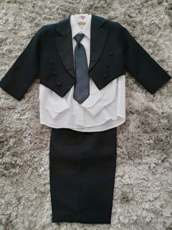 Costume 4 pieces enfant 4 ans - photo numéro 2