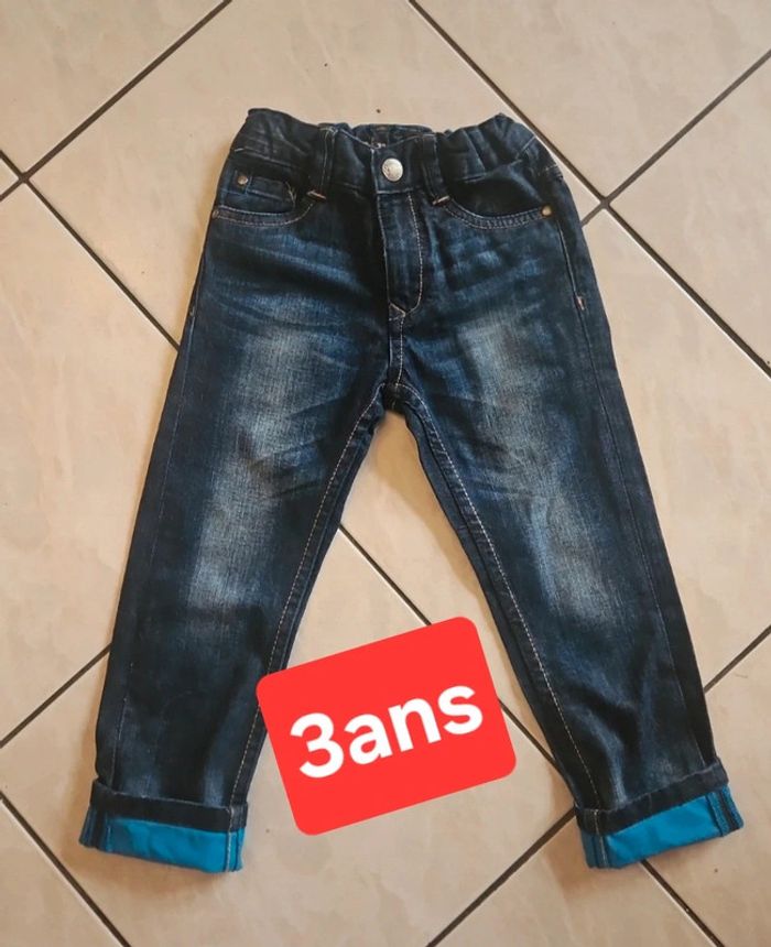 Jean  neuf  3 ans