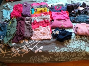 Lot vêtements fille 26habit 3 mois