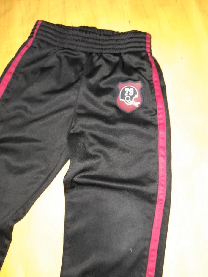 Jogging noir et rouge 4 ans Associés - photo numéro 9
