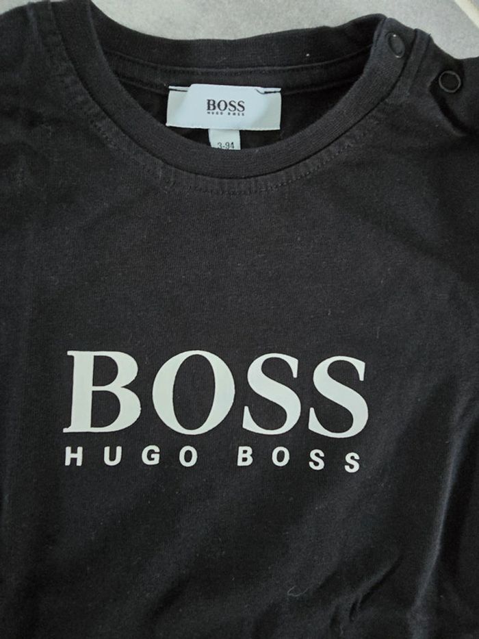 Lot de 2 tee shirts Boss - photo numéro 3