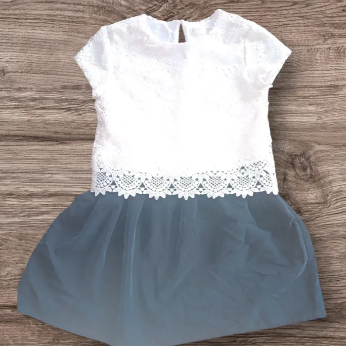 Robe dentelle Zara
