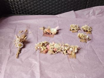 accessoires en fleurs séchées