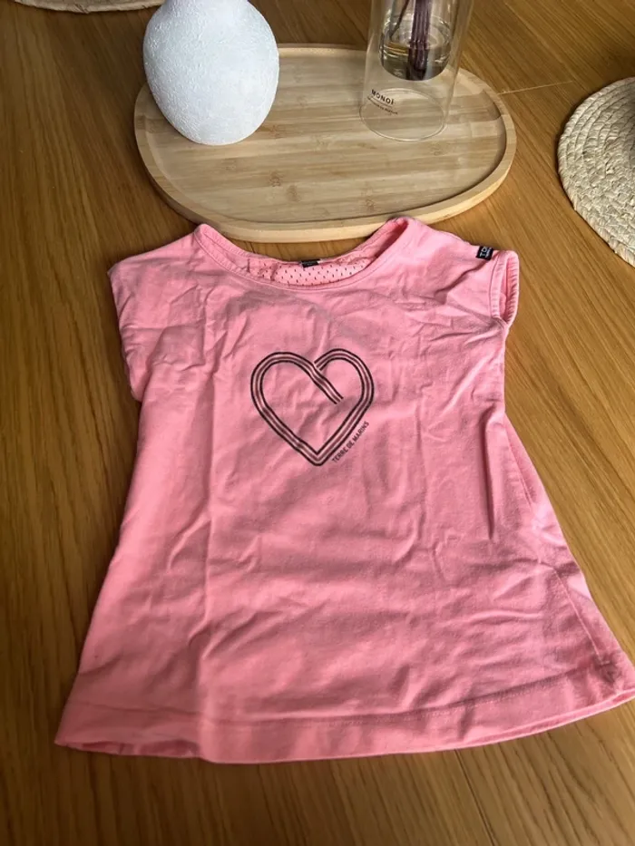 T-shirt de sport, terre de marin 6 ans
