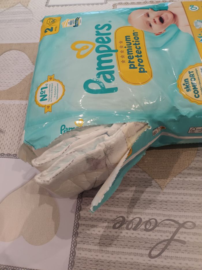 Couches  pampers  4-8 kgs - photo numéro 2