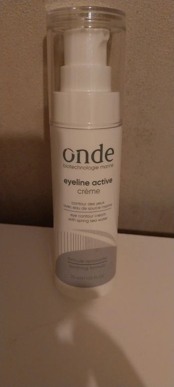 Crème Contour des des yeux avec eau de source marine