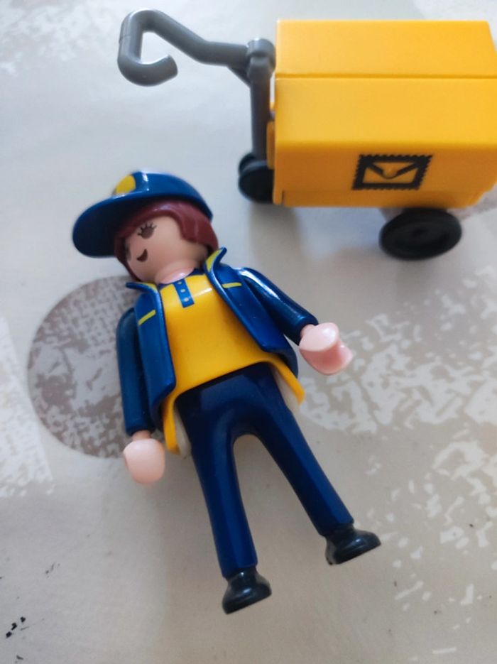 Postière Playmobil - photo numéro 2