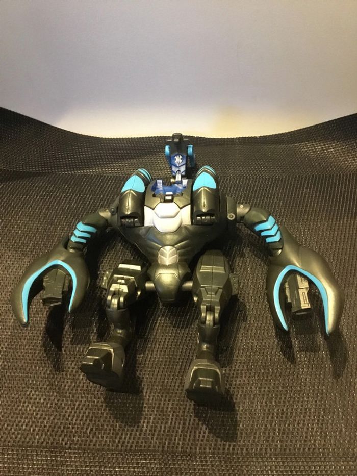 Figurine articulée Bakugan Mechtogan Titan Venexus 20cm robot - photo numéro 6