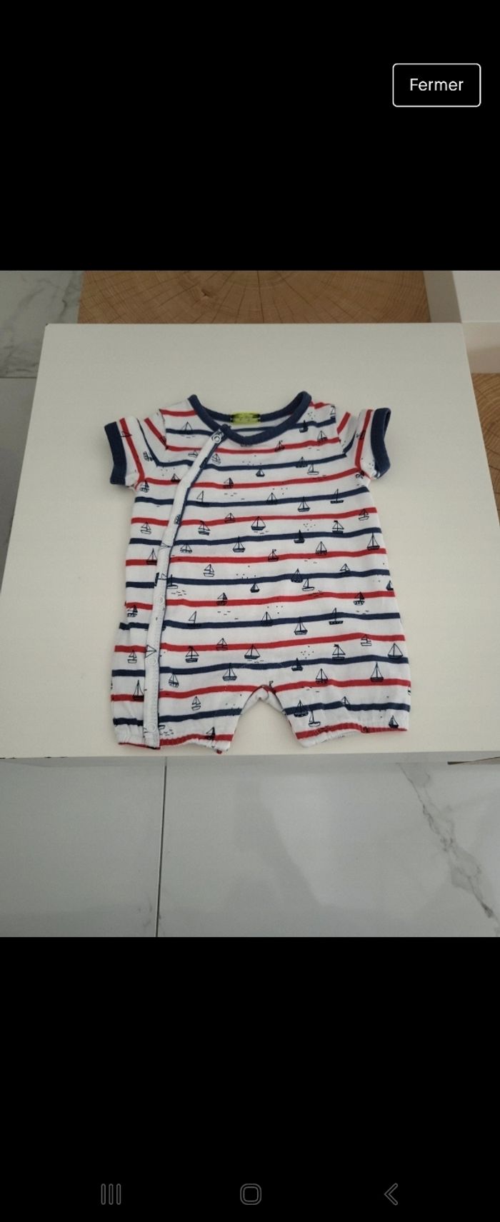 Barboteuse 1 mois tape à l'œil