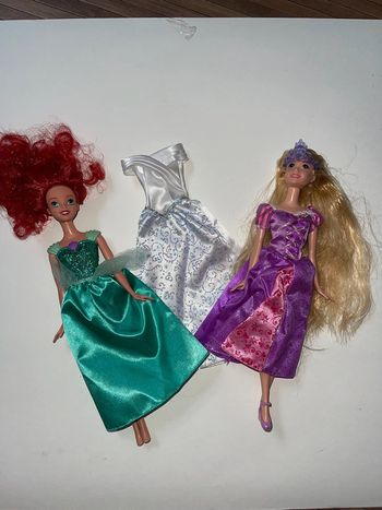 Lot poupées princesses Disney