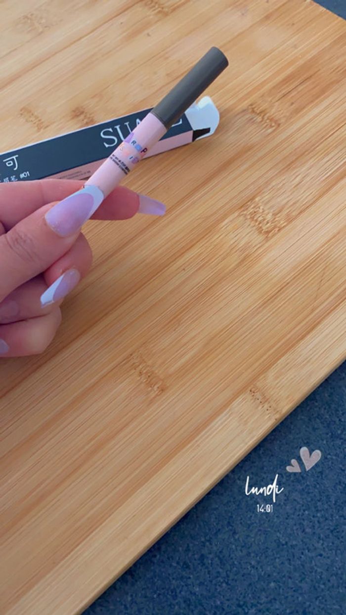 Maquillage Crayon sourcils - photo numéro 5